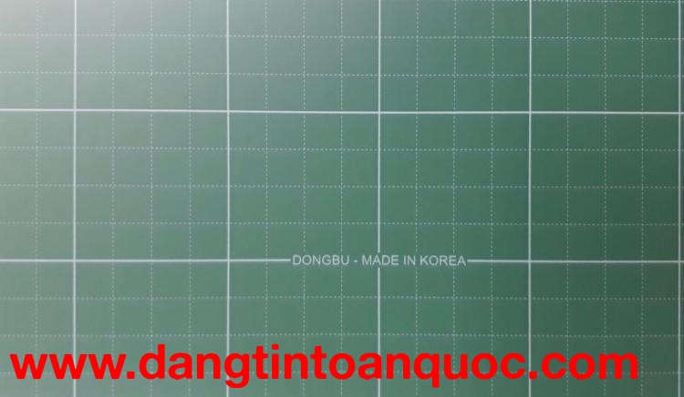 Bảng viết phấn từ Hàn Quốc in ô ly tiểu học