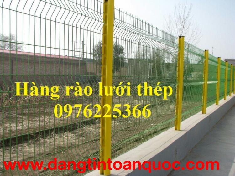 Hàng rào chấn sóng trên thân-Báo giá hàng rào lưới thép 