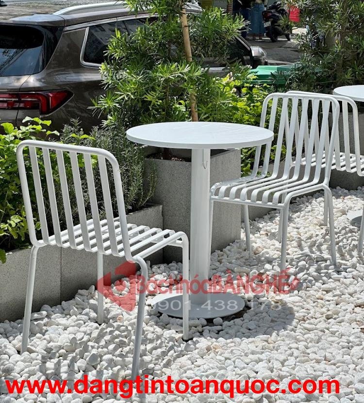 Bộ bàn ghế sắt sân vườn decor quán cafe nhà hàng mặt bàn composite màu trắng