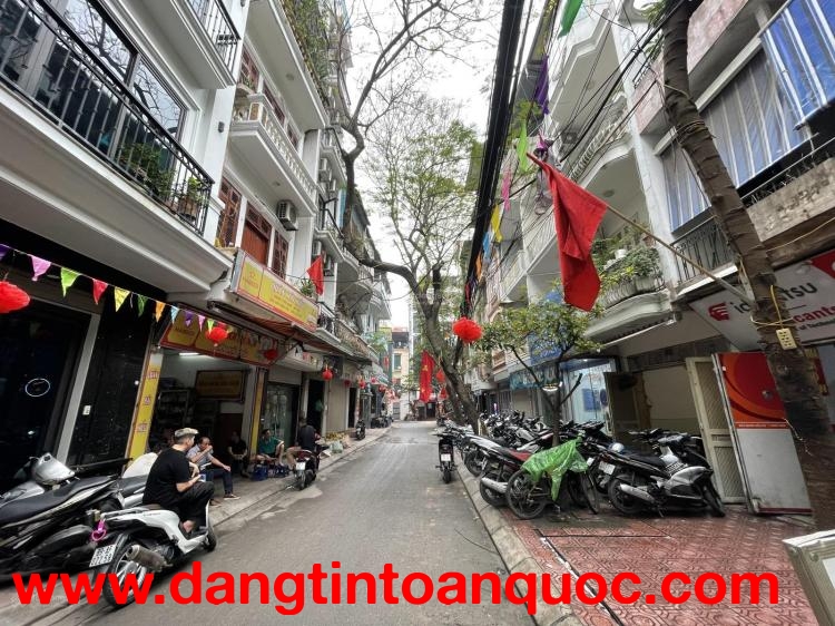 Bán nhà phố Huỳnh Thúc Kháng Đống Đa, KD - Vỉa hè - ôtô - 40m2 - mặt tiền 4m - giá 14 tỷ hơn (TL)