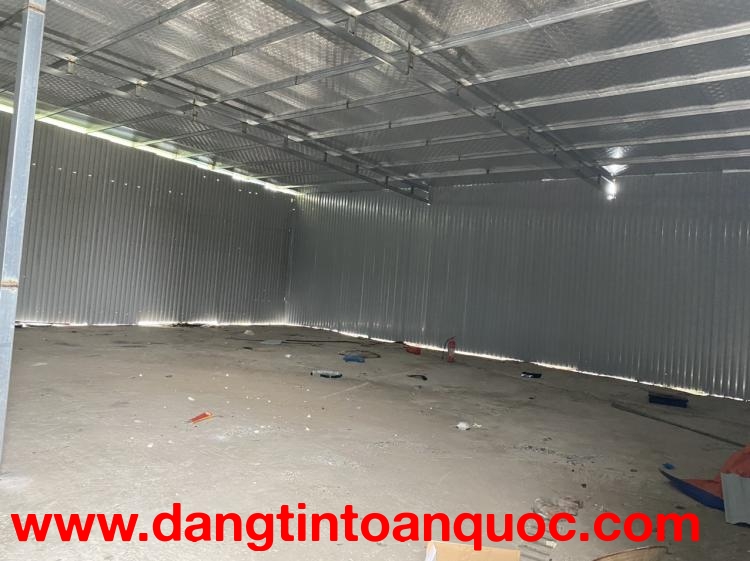 Cho thuê kho xưởng tại Yên Xá, Tân Triều, Hà Nội. Diện tích 220m , xưởng cao 6m xe container đỗ cửa 